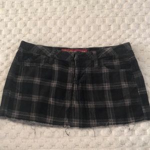 Plaid low rise mini skirt